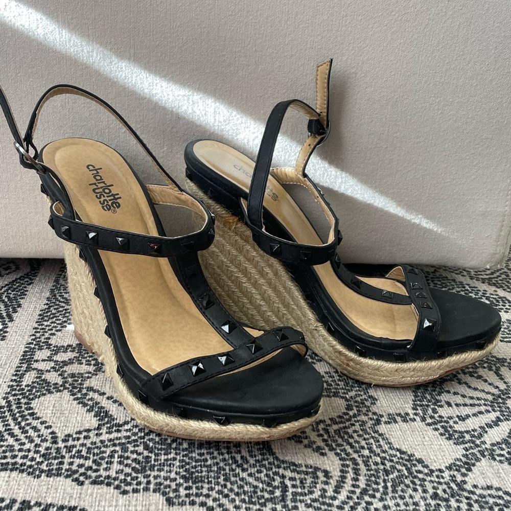 Studded wedges, sz 6.5